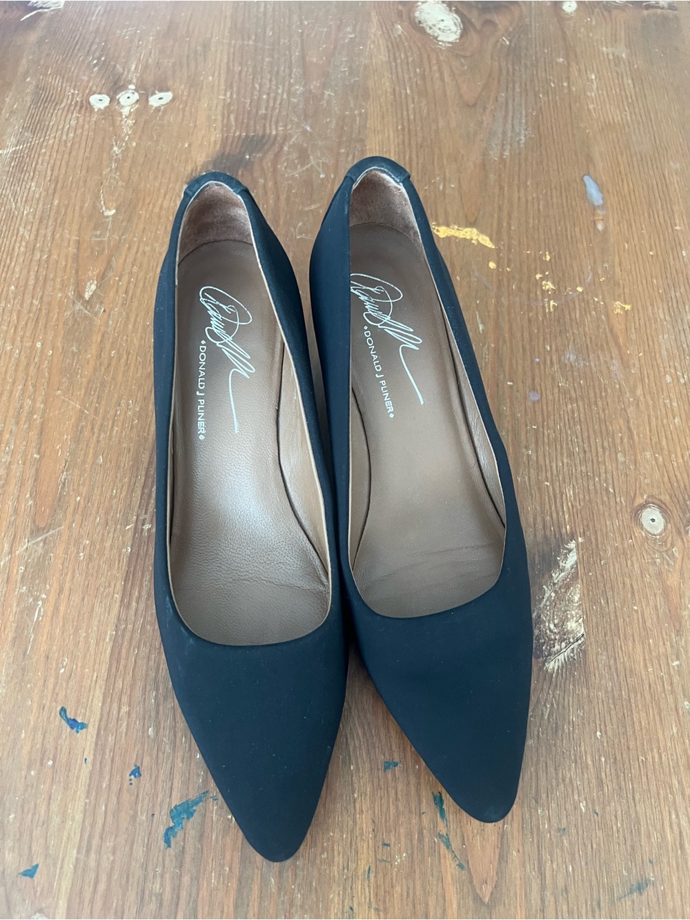 Donald J. Pliner Black Pointed-Toe Women's Heels